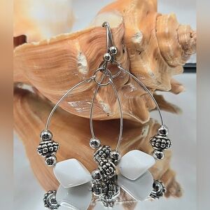 Elegant Handnade Stainless Steel White Beaded Hoop Earrings